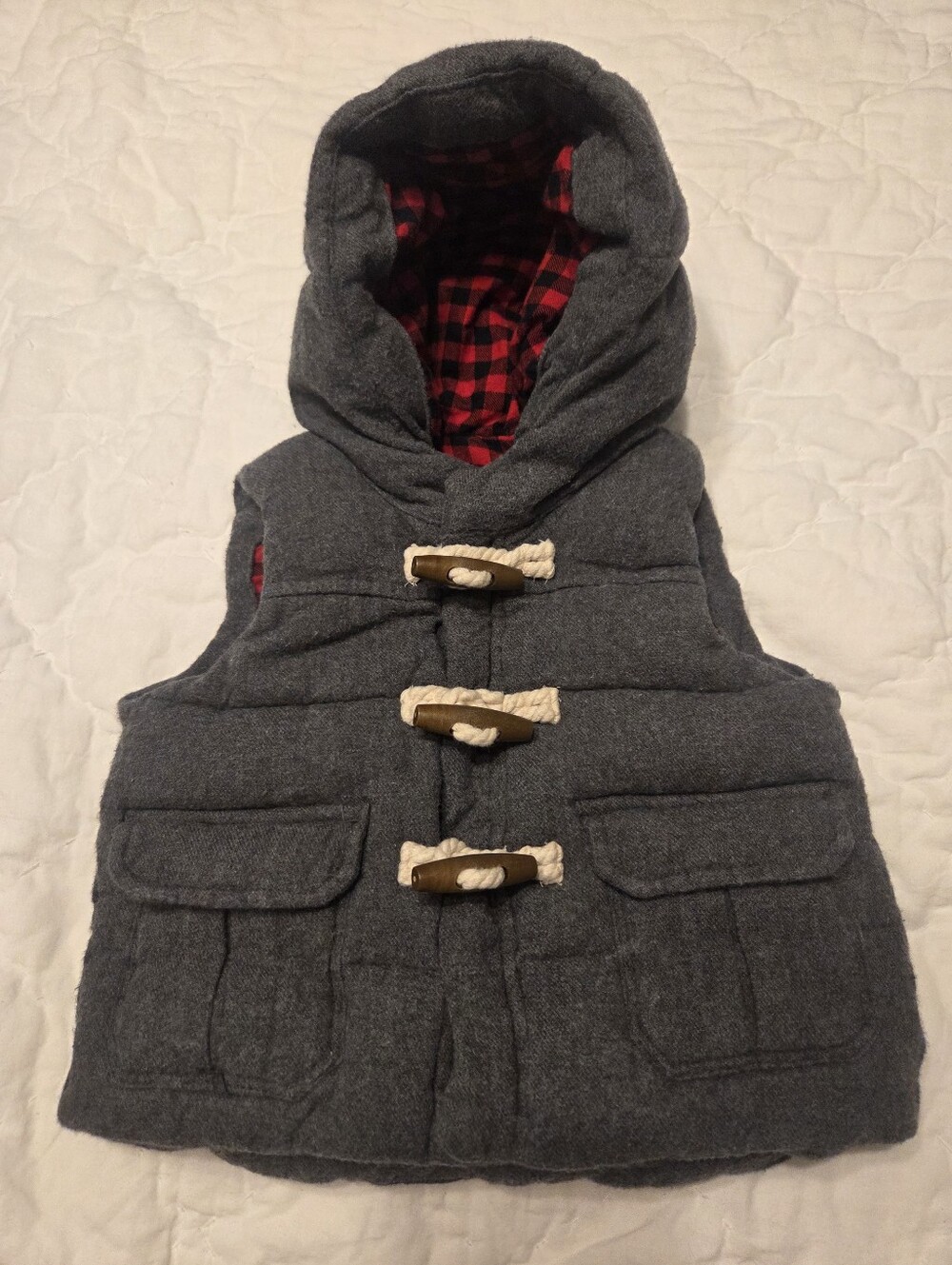 Baby GAP Charcoal Gray Puffer Vest Red & Black Buffalo Plaid Lining Hooded 0-6M